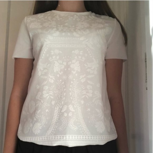 Zara Tops - zara white floral blouse